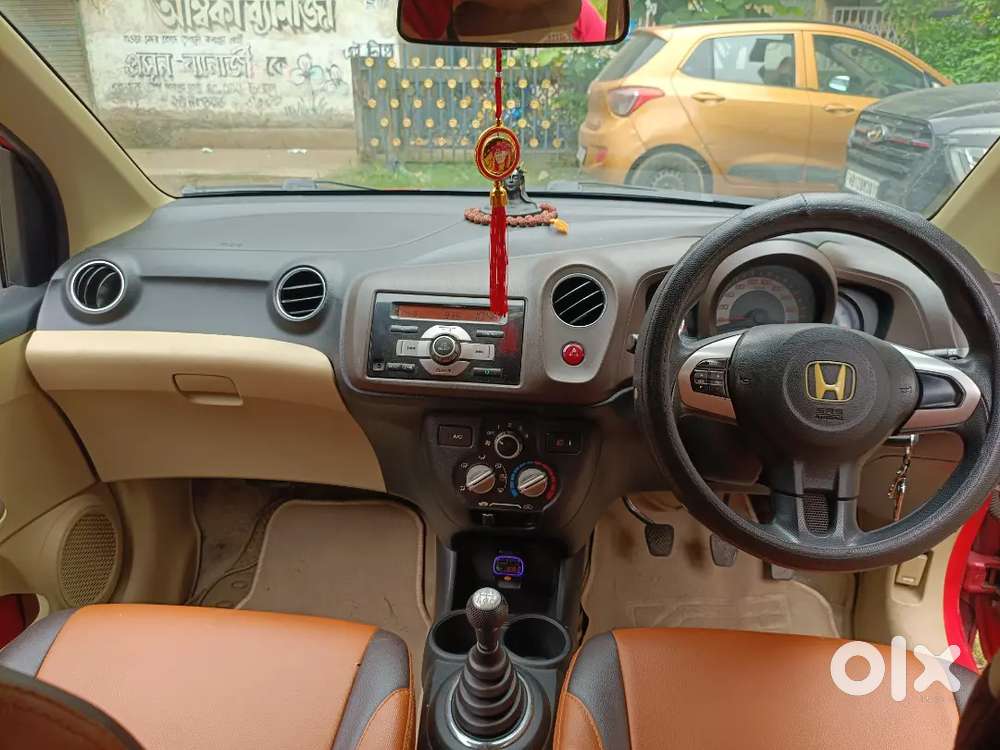Honda Brio Mt 2012 Model