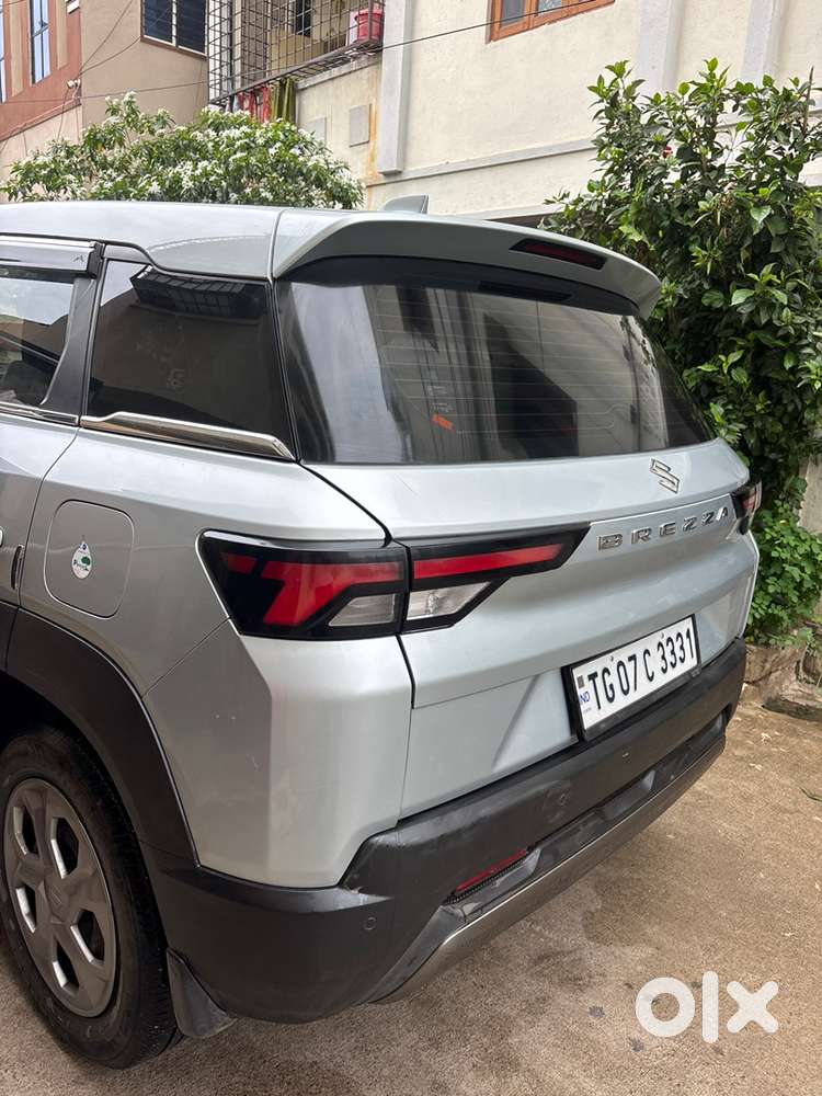 Maruti Suzuki Brezza 2024 Petrol Well Maintained