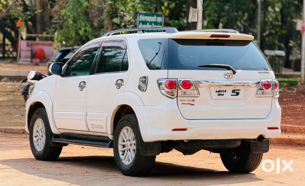 Toyota Fortuner 3.0 4x4 Manual, 2012, Diesel