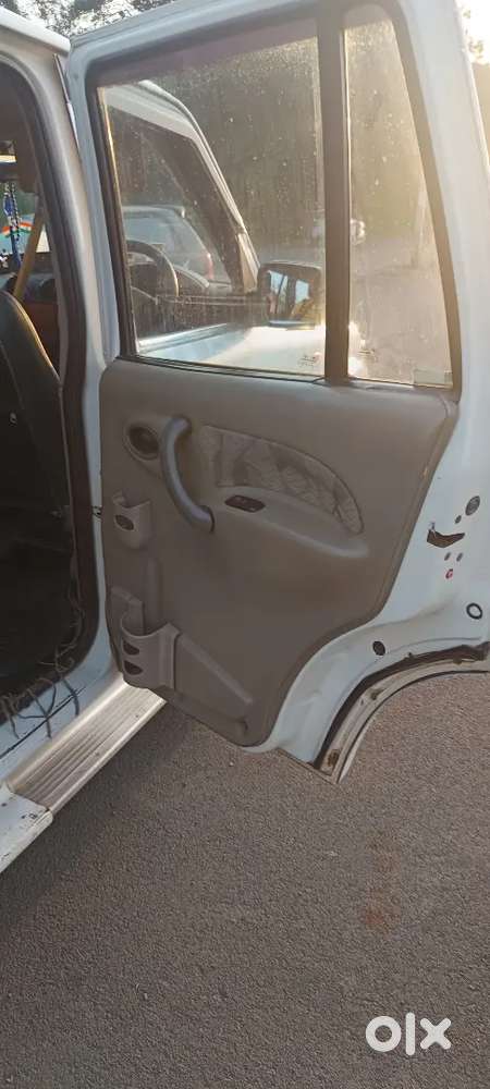 Mahindra Scorpio Diesel 2011 100655 Km