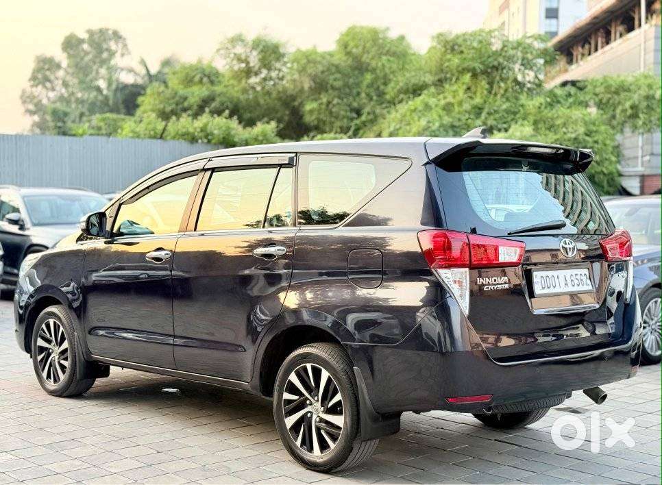 Toyota Innova Crysta 2.4 Z 7 Str, 2021, Diesel