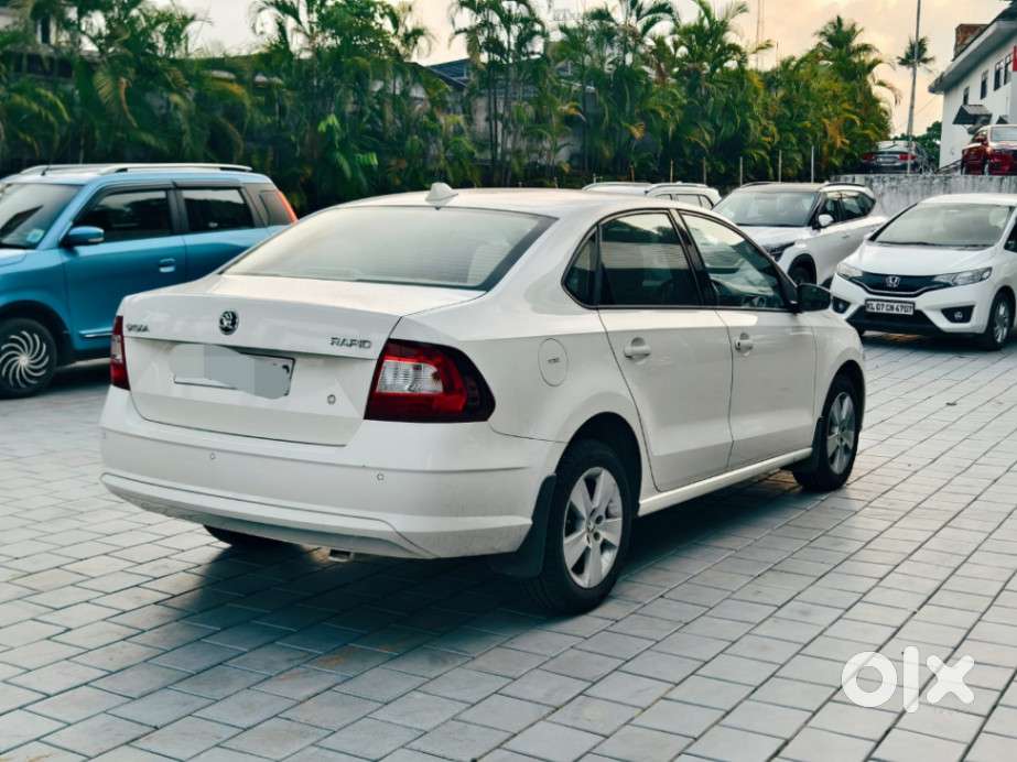 Skoda Rapid, 2017, Petrol