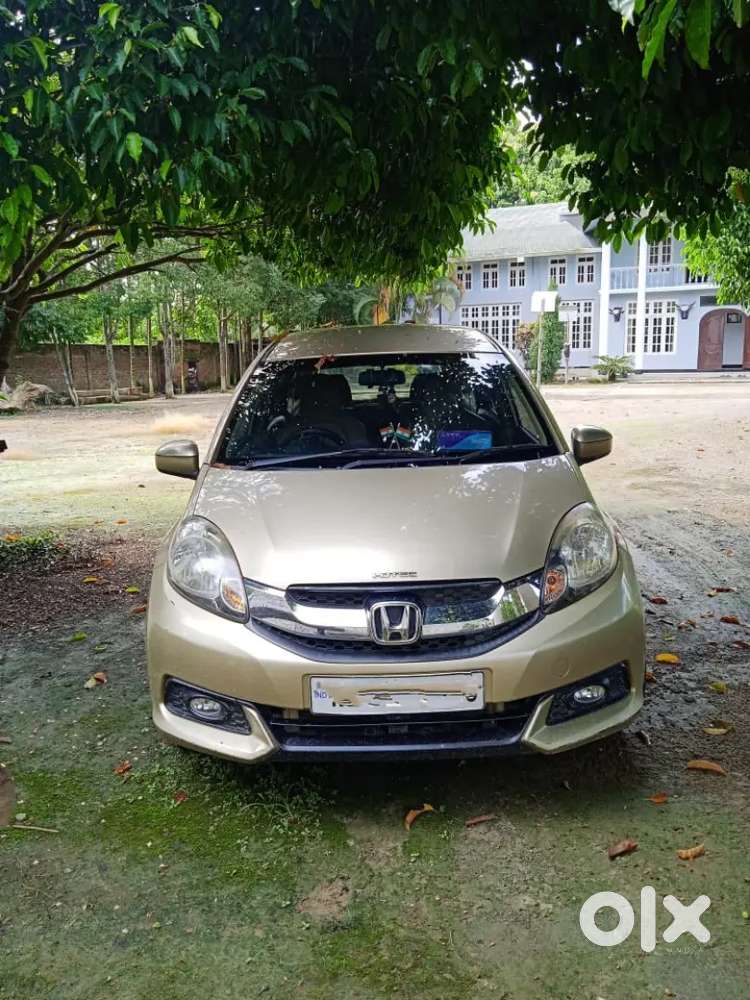 Honda Mobilio 2014 Diesel Well Maintained