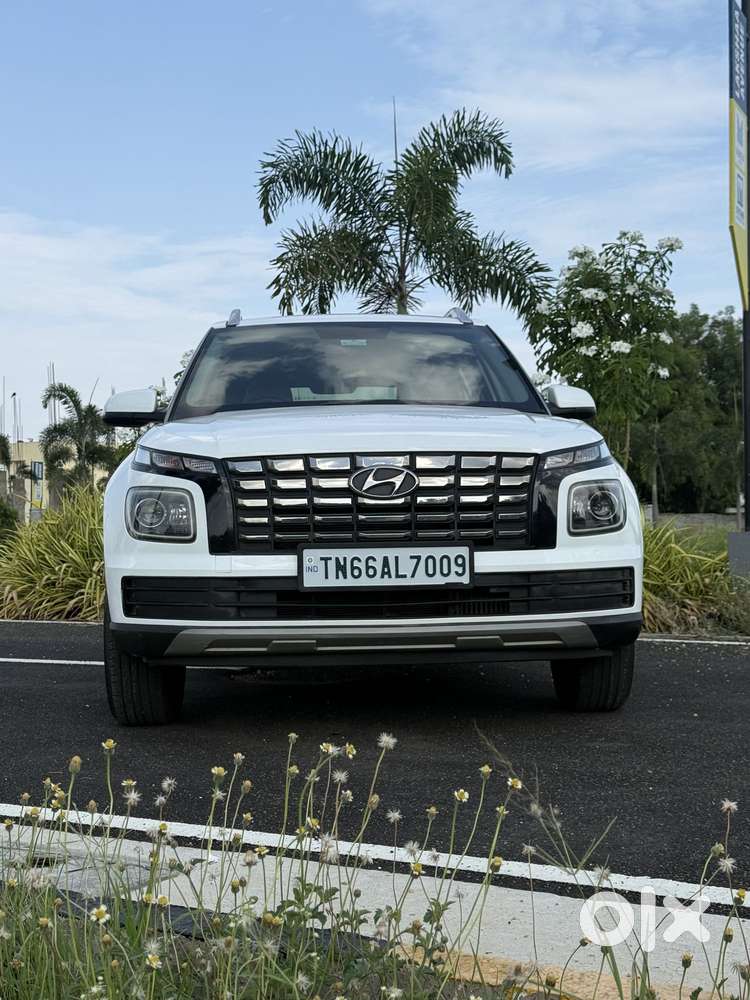 Hyundai Venue Sx (o) Mt 1.5 Diesel, 2023, Diesel