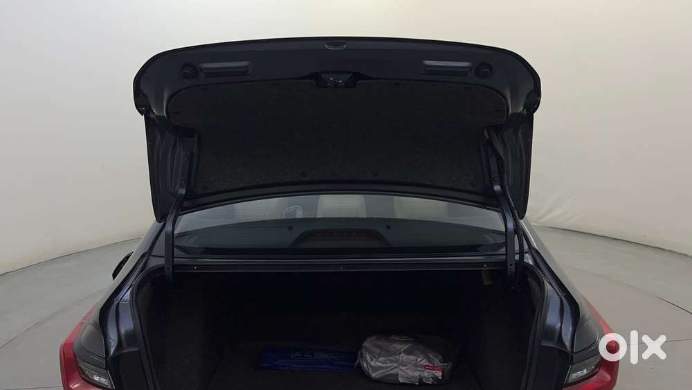 Honda City 1.5 Zx I-vtec Mt, 2022, Petrol