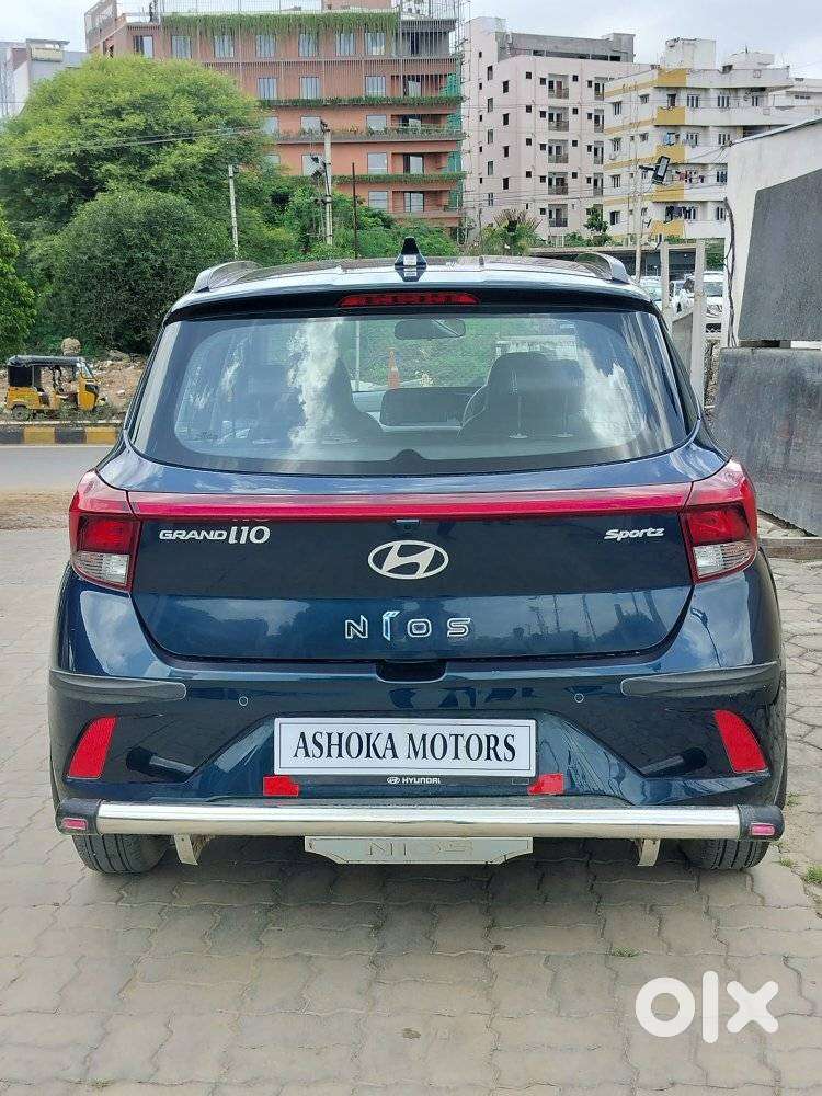 Hyundai Grand I10 Nios Amt Sportz, 2023, Petrol