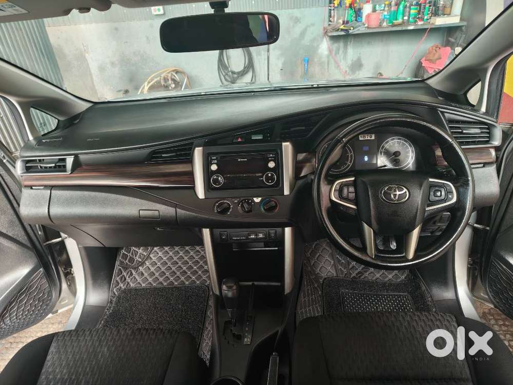Toyota Innova Crysta 2018