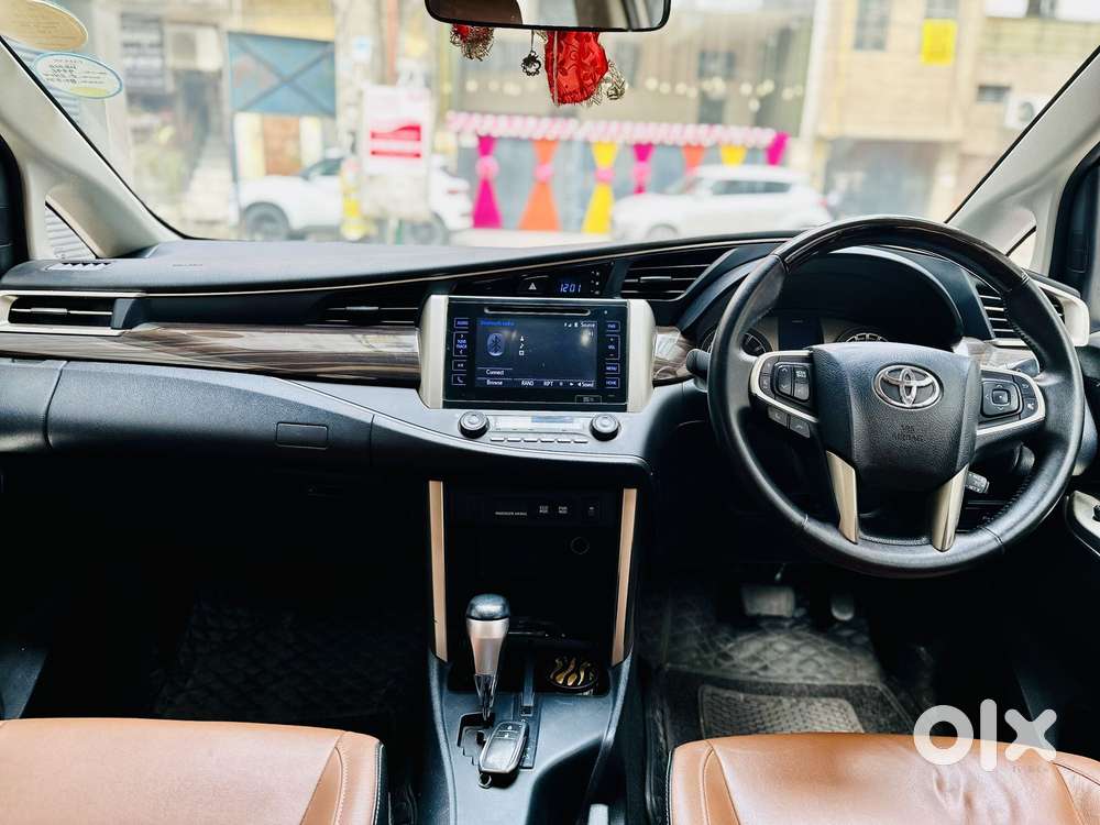Toyota Innova Crysta 2.7 Zx At, 2019, Petrol
