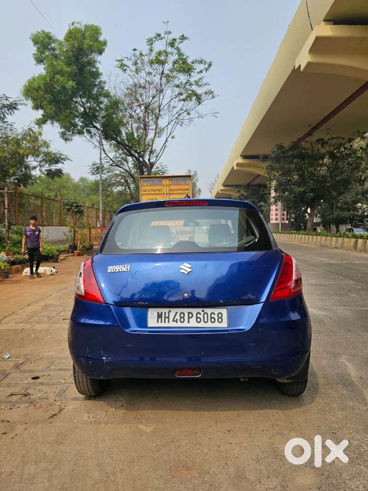 Maruti Suzuki Swift Vxi Abs Bsiv, 2013, Petrol