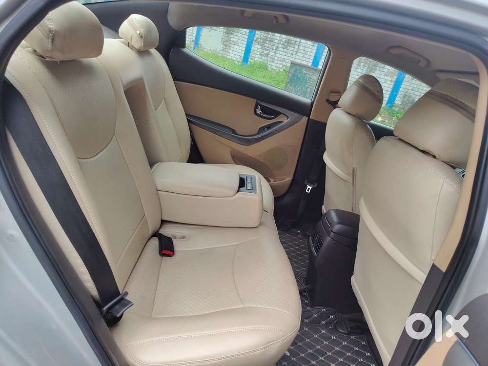 Hyundai Elantra 1.8 Sx Mt, 2013, Petrol