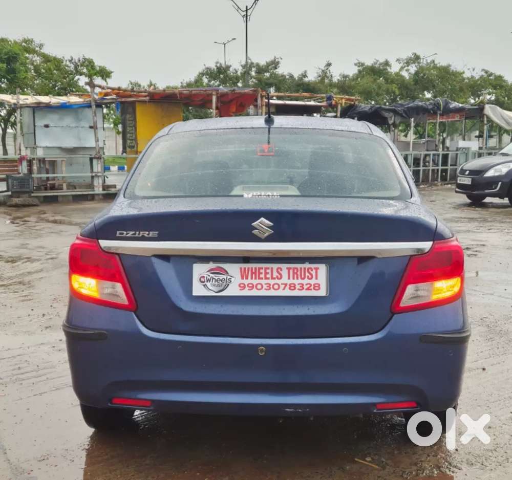 Maruti Suzuki Dzire 1.2 Zxi Amt, 2020, Petrol