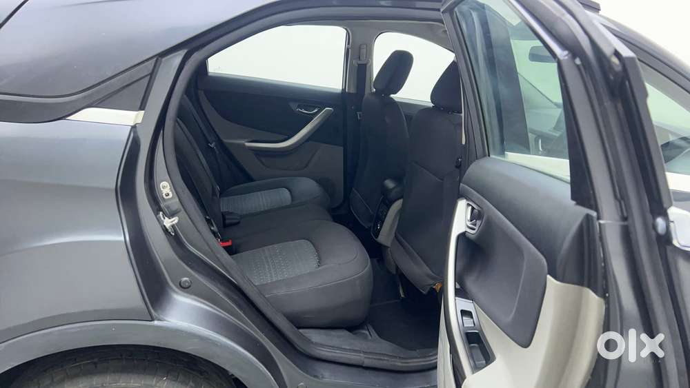 Tata Nexon 1.2 Revotron Xza Plus (l), 2019, Petrol