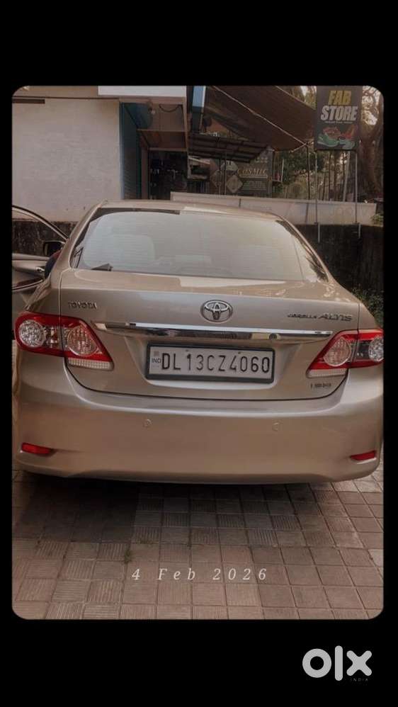 Toyota Corolla Altis 2012 Petrol Well Maintained