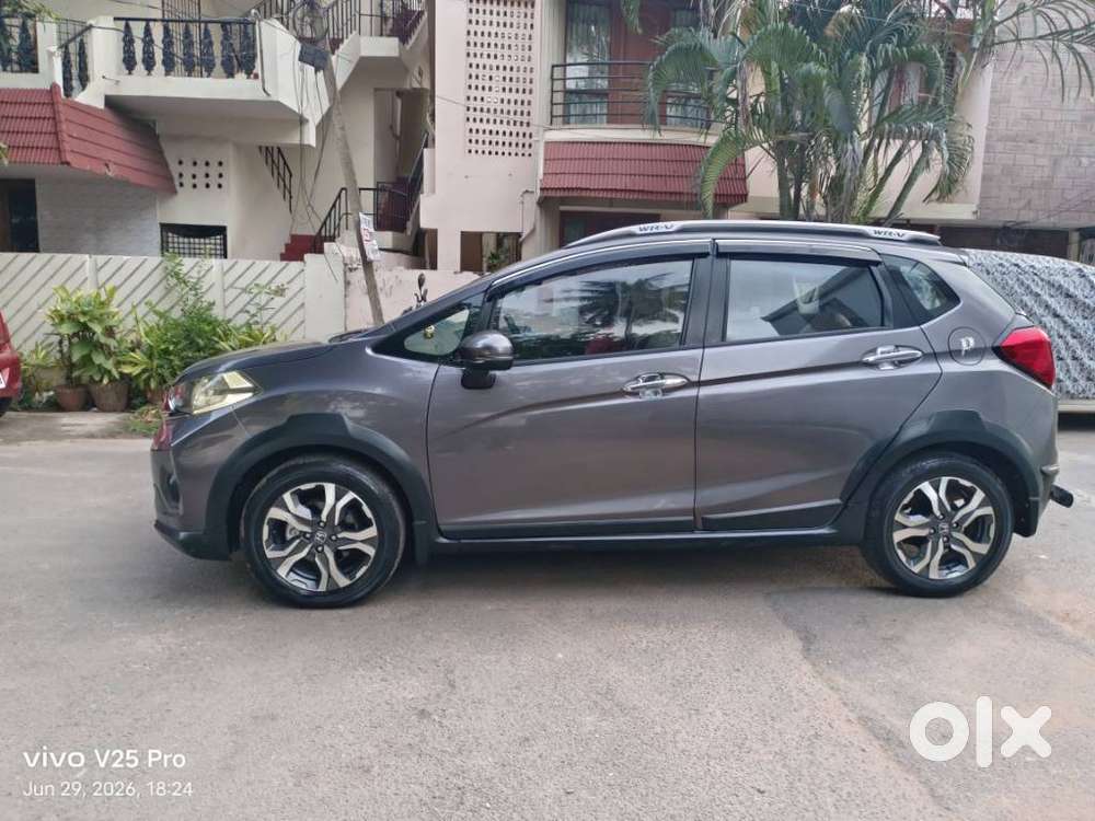 Honda Br-v I-vtec Vx Mt, 2017, Petrol