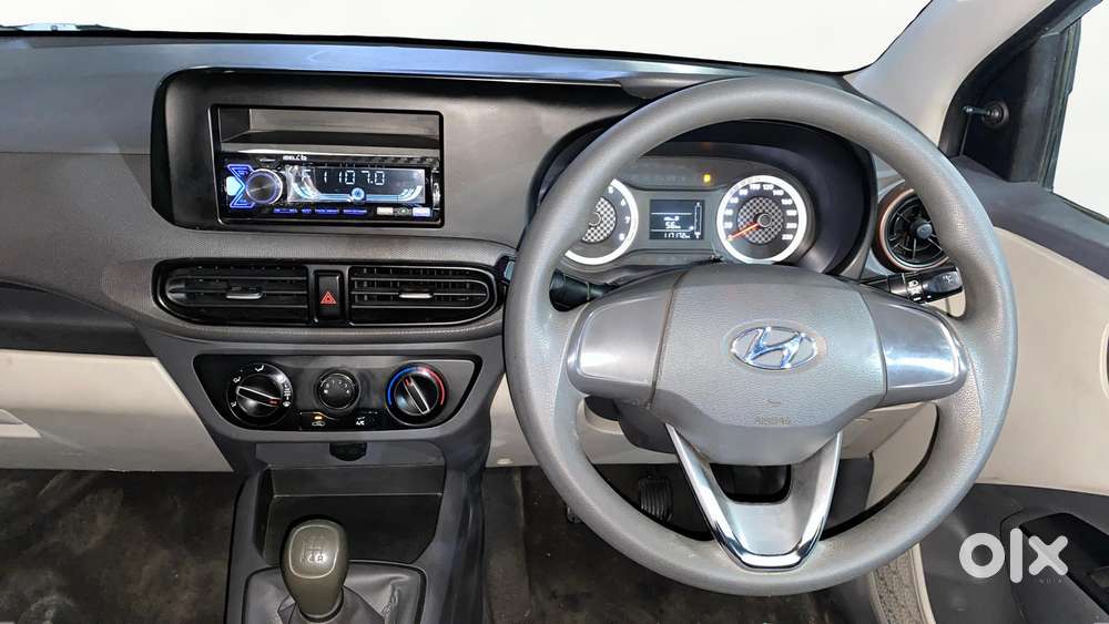 Hyundai Aura 1.2 E Petrol Mt, 2020, Petrol