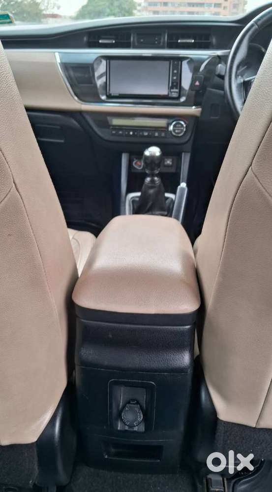 Toyota Corolla Altis Vl, 2015, Cng & Hybrids