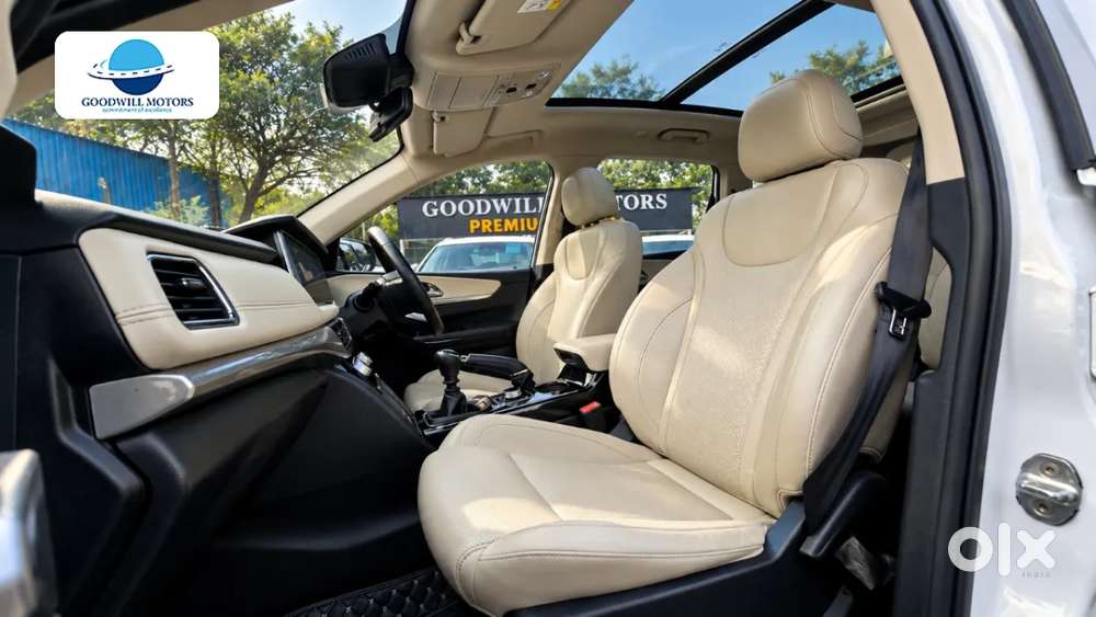 Mahindra Xuv700 2.2 Ax 7 Diesel Mt Str, 2024, Diesel