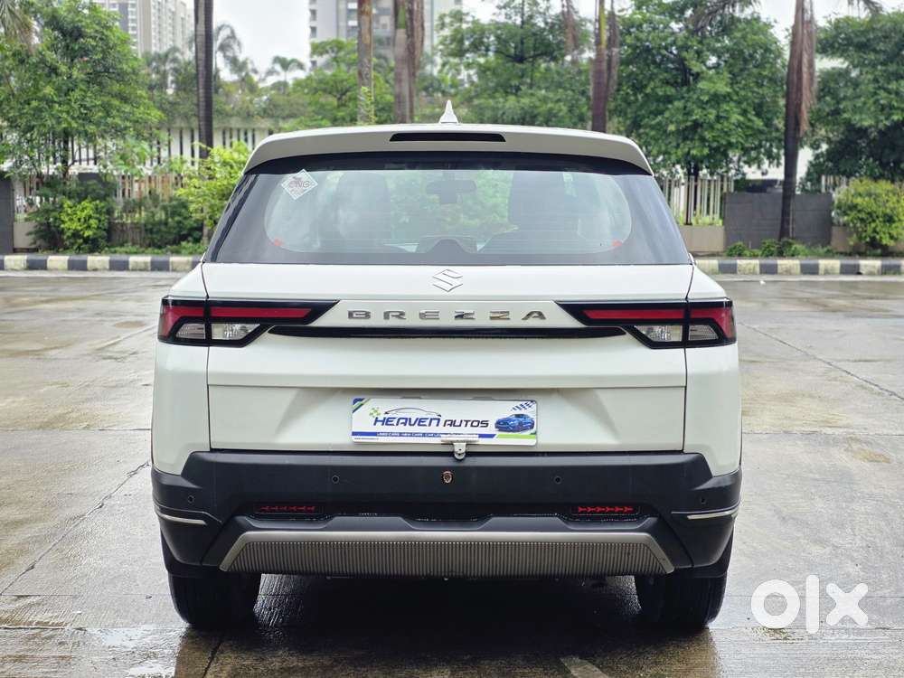 Maruti Suzuki Brezza 1.5 Vxi Cng, 2023, Cng & Hybrids