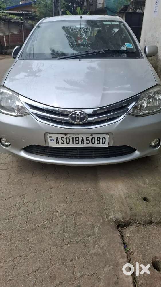 Toyota Etios Liva 2012