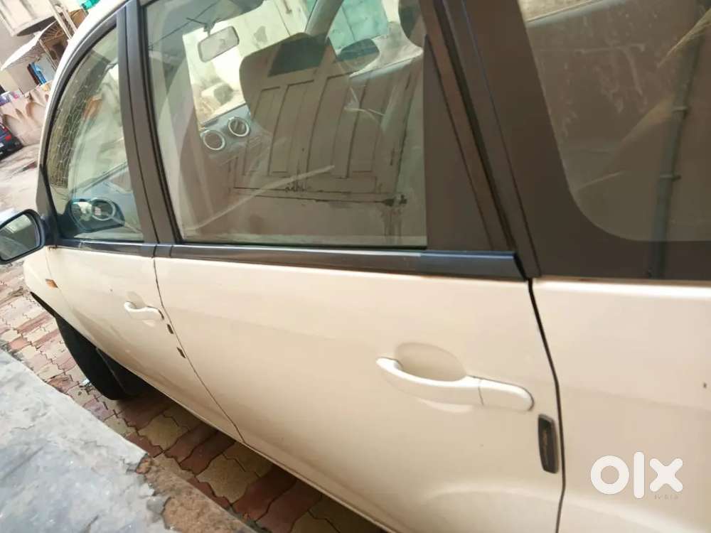 Ford Figo 2012 Petrol Well Maintained