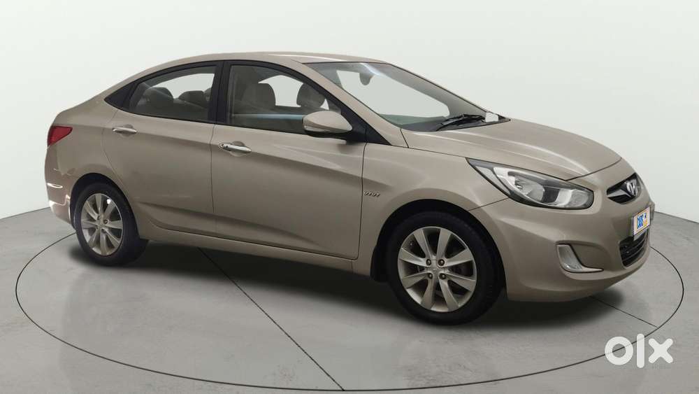 Hyundai Verna Fluidic 1.6 Vtvt Sx, 2012, Petrol