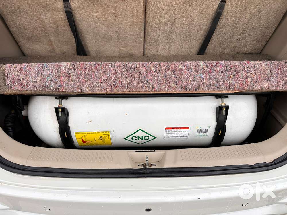 Maruti Suzuki Ertiga Vxi Cng, 2022, Cng & Hybrids