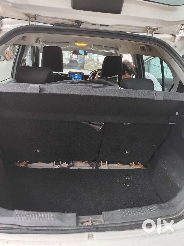 Maruti Suzuki Ignis 1.3 Amt Delta, 2017, Petrol