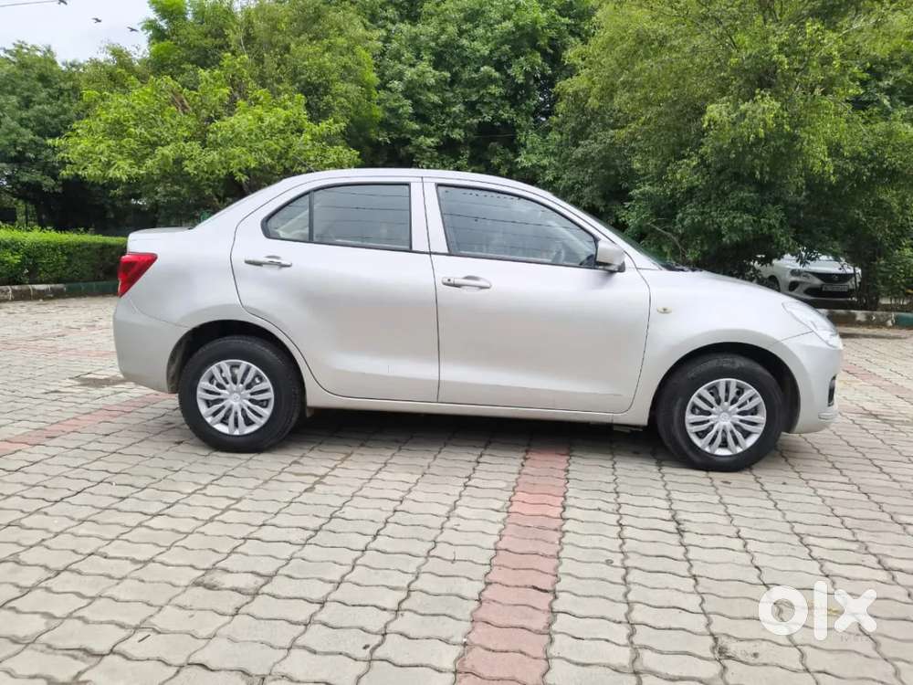Maruti Suzuki Dzire 1.2 Lxi, 2019, Petrol