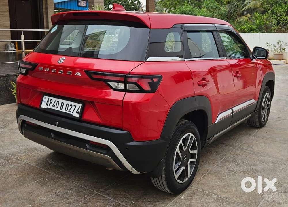 Maruti Suzuki Brezza 1.5 Vxi Cng, 2023, Cng & Hybrids