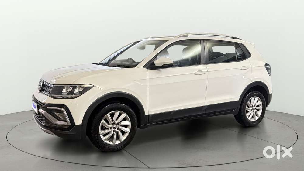 Volkswagen Taigun 1.0 Tsi Highline At, 2022, Petrol
