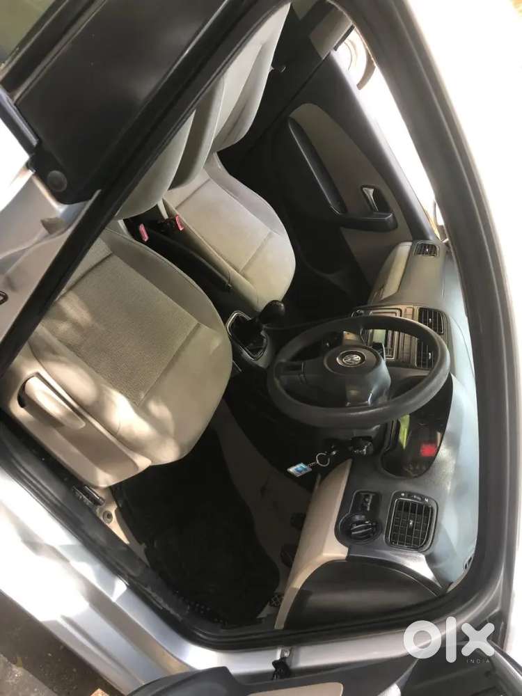 Volkswagen Polo 2013 Petrol 87000 Km Driven Immediate Sale