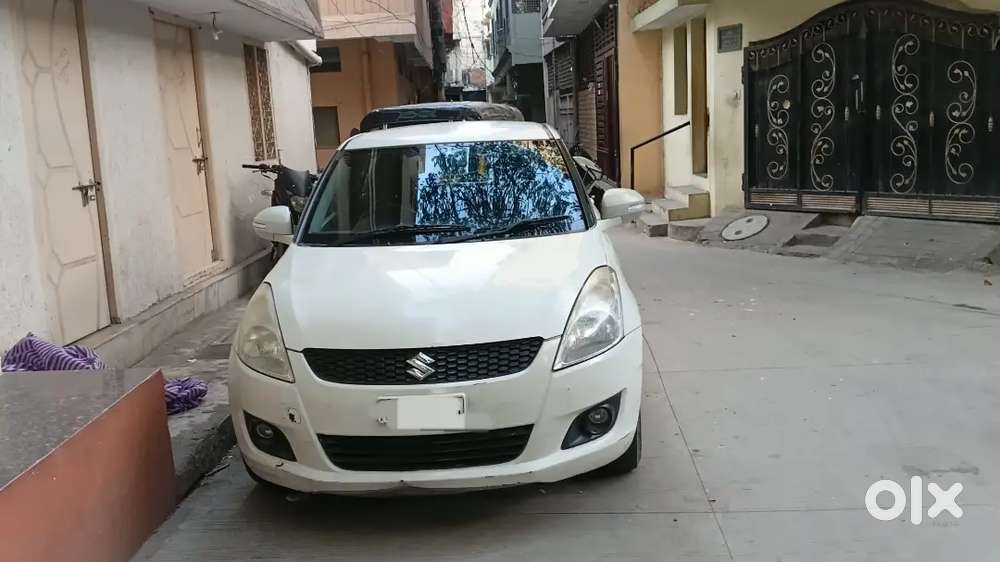 2011 Maruti Suzuki Swift Vdi Bs4 Tyre70%