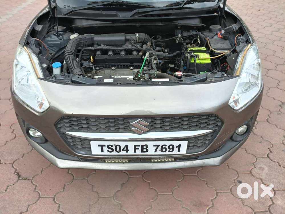 Maruti Suzuki Swift Vxi + Manual, 2022, Petrol