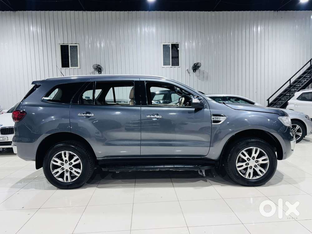 Ford Endeavour 3.2 Titanium At 4x4, 2017, Diesel