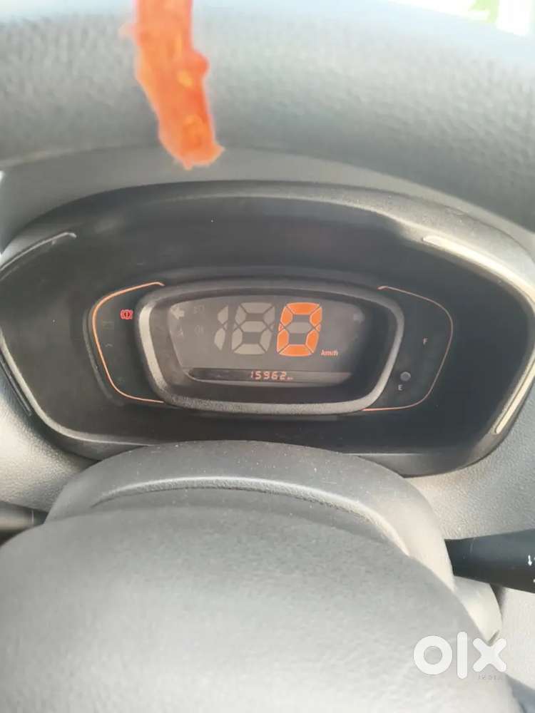 Ekdam Gaadi Abhi Naya Hai