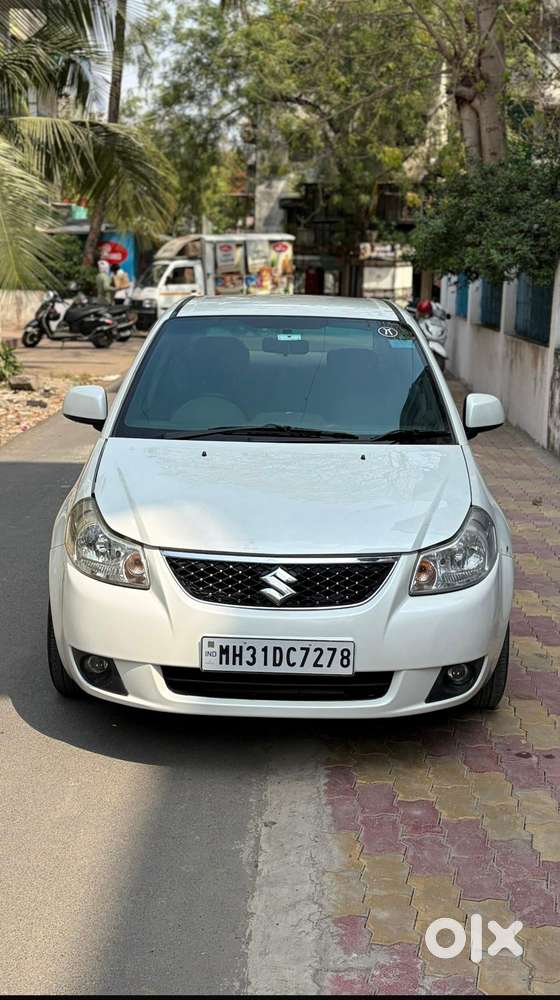 Maruti Suzuki Sx4 Vxi Bsiv, 2010, Petrol