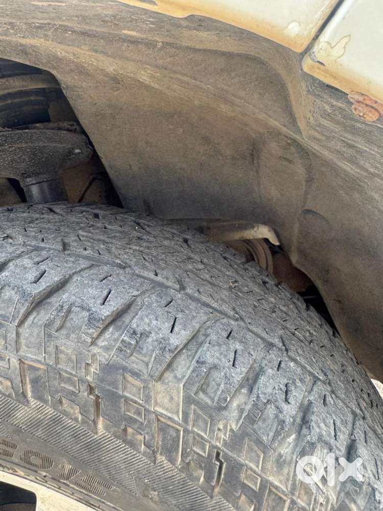 30 - Nov 2013 Model  Well Kept Car  New Battery  Great Condition