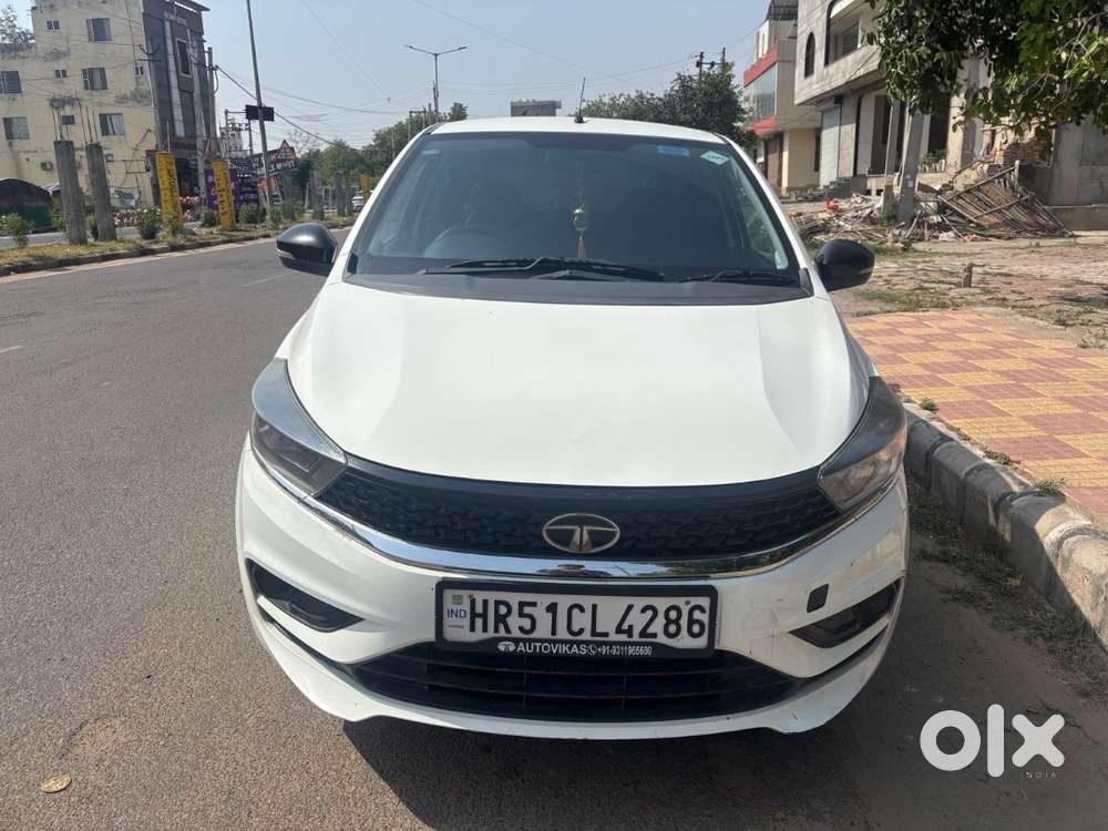 Tata Tiago Company Cng 2023 Xt 4 Month Company Warranty Left