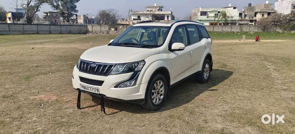 Mahindra Xuv500 2.2 W10, 2015, Diesel