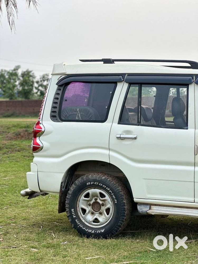 Mahindra Scorpio Vlx 2wd Airbag At Bsiv, 2013, Diesel