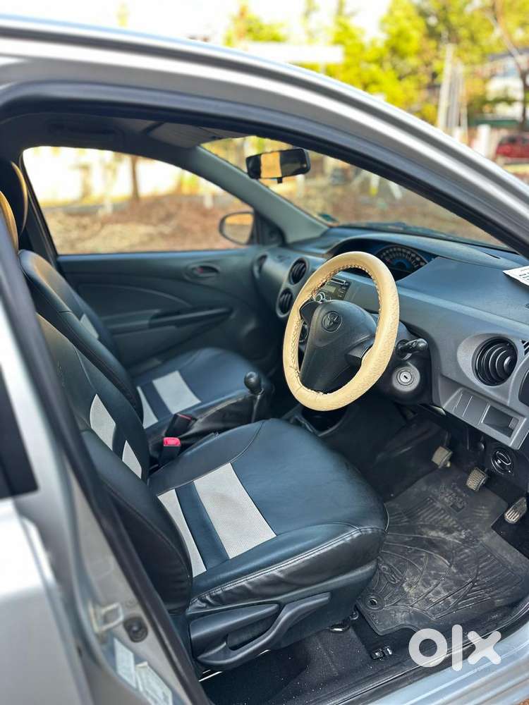 Toyota Etios, 2013, Petrol