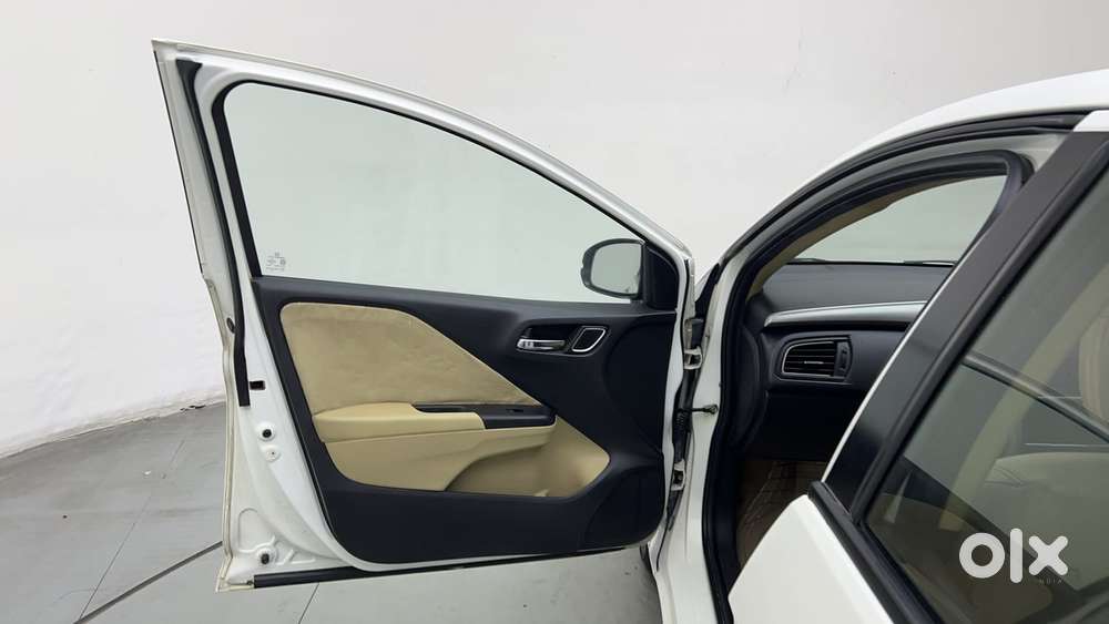 Honda City I-vtec V, 2018, Petrol
