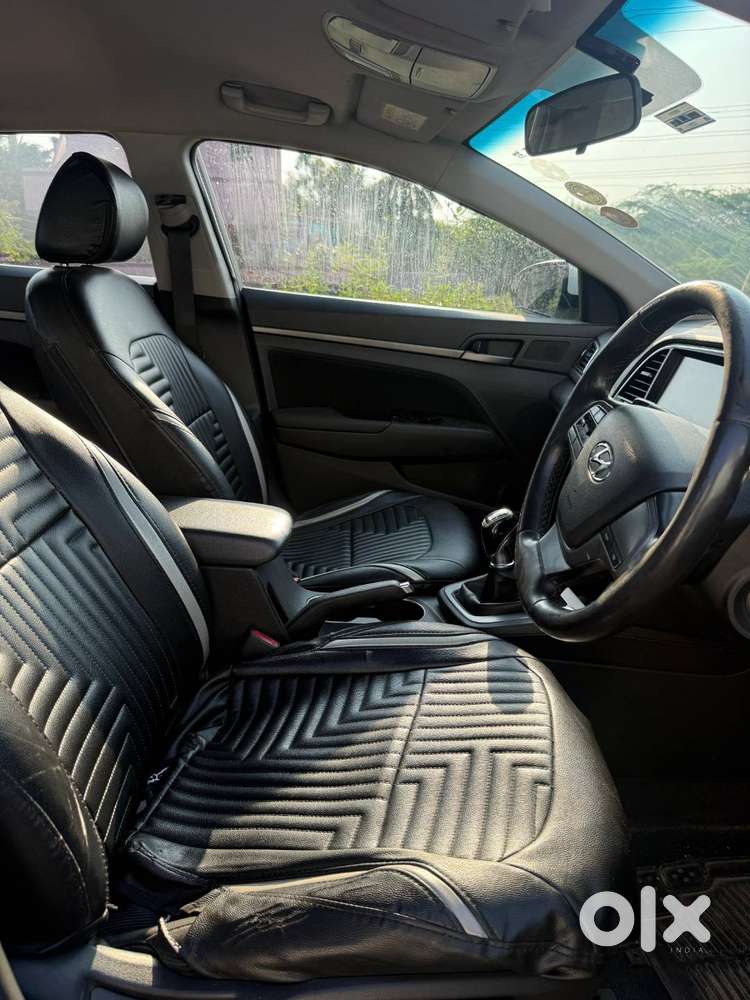 Hyundai Elantra 2018 Petrol