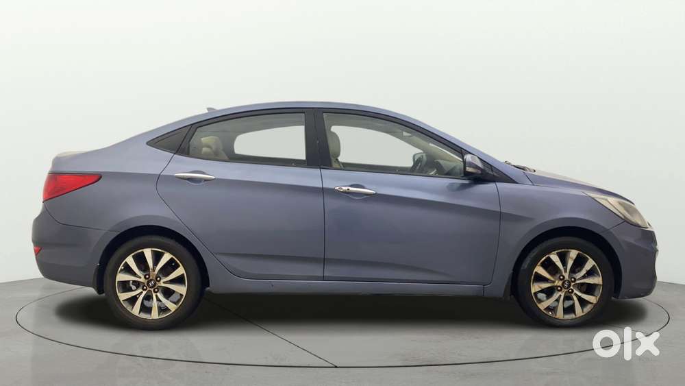 Hyundai Verna Fluidic 1.6 Vtvt Sx Opt, 2014, Petrol