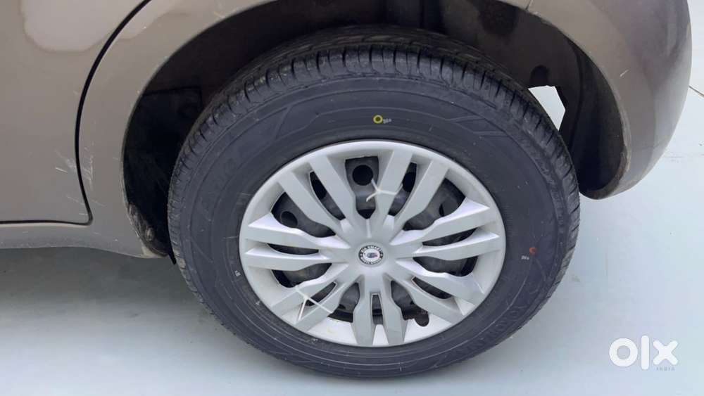 Maruti Suzuki Ritz Vxi, 2014, Petrol