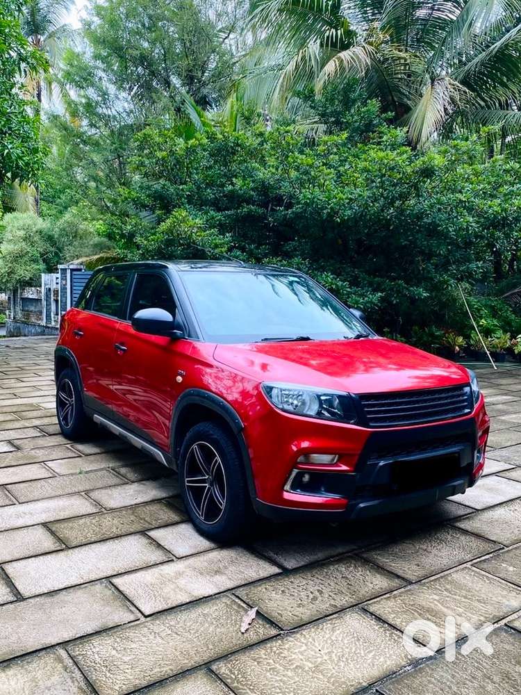 Maruti Vitara Brezza 2016 Diesel (blazing Red)