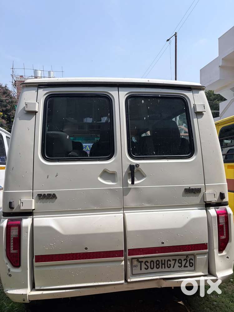 Tata Winger Luxury - Flat Roof (ac), 2020, Diesel