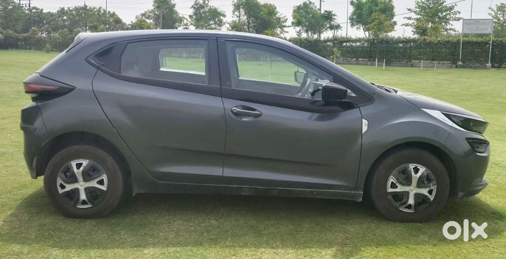Tata Altroz Petrol 2020 1st Owner