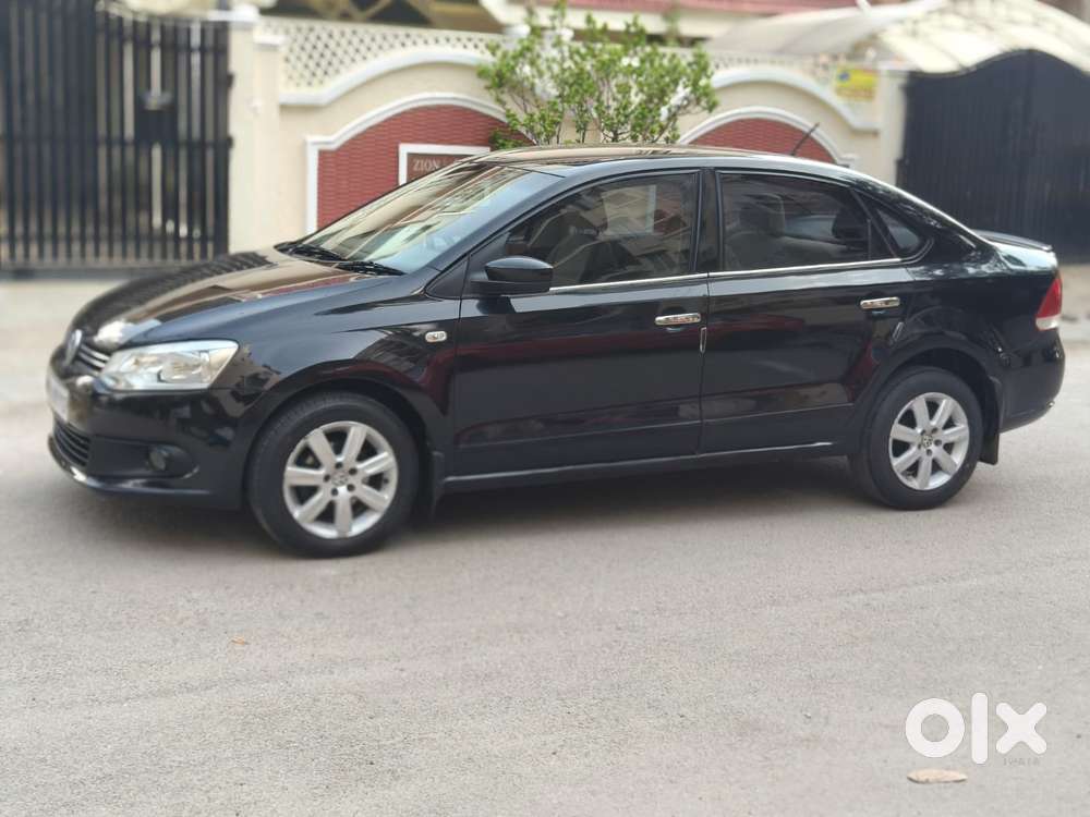 Volkswagen Vento 1.2 Highline Plus At 16 Alloy, 2011, Petrol