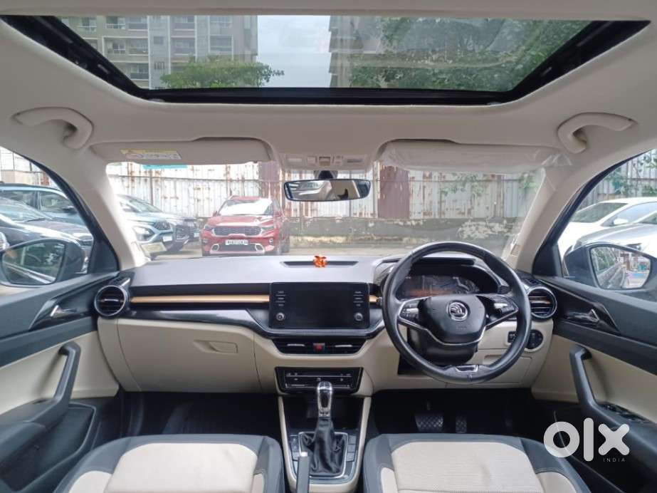 Skoda Slavia 1.5 Tsi Style At, 2022, Petrol